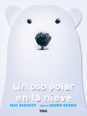 UN OSO POLAR EN LA NIEVE
