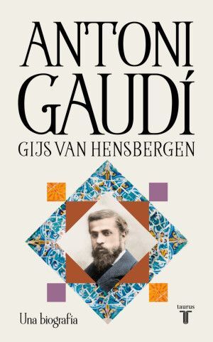 ANTONI GAUDI